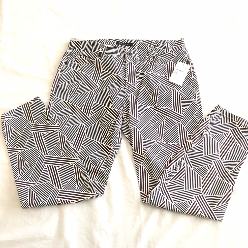 Women’s Theory pants multi color pants size 8 B47